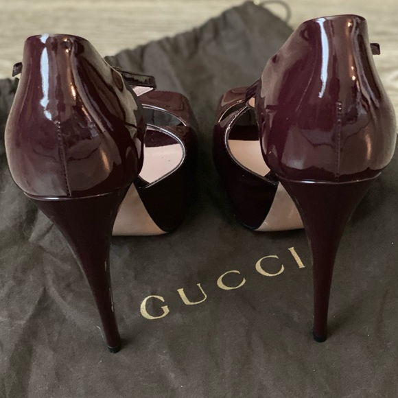 Gucci burgundy heels size 7. Only worn less than 5 times! - Picture 3 of 4